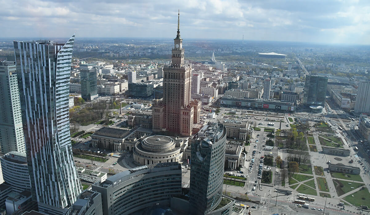 Nocleg w centrum Warszawy na wakacyjny wypad – dlaczego to dobry pomysł?